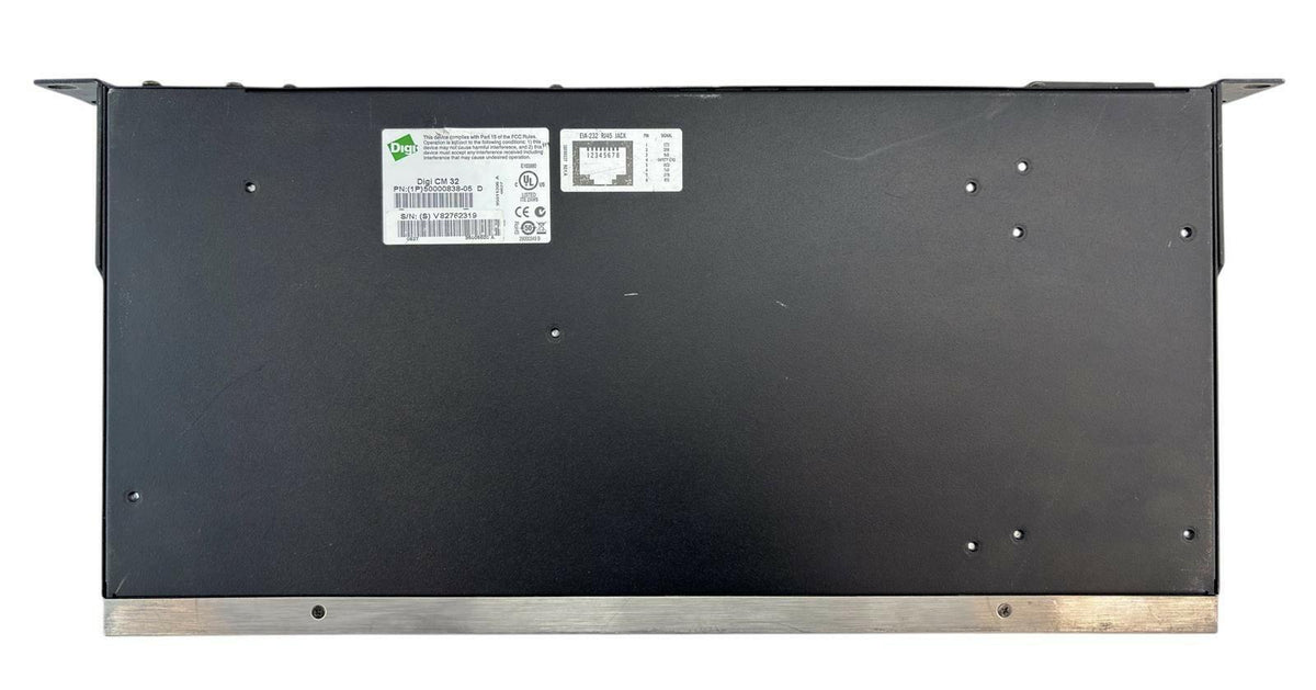 Digi Connectware CM 32 50000838-05 32-Port RJ45 Console Server