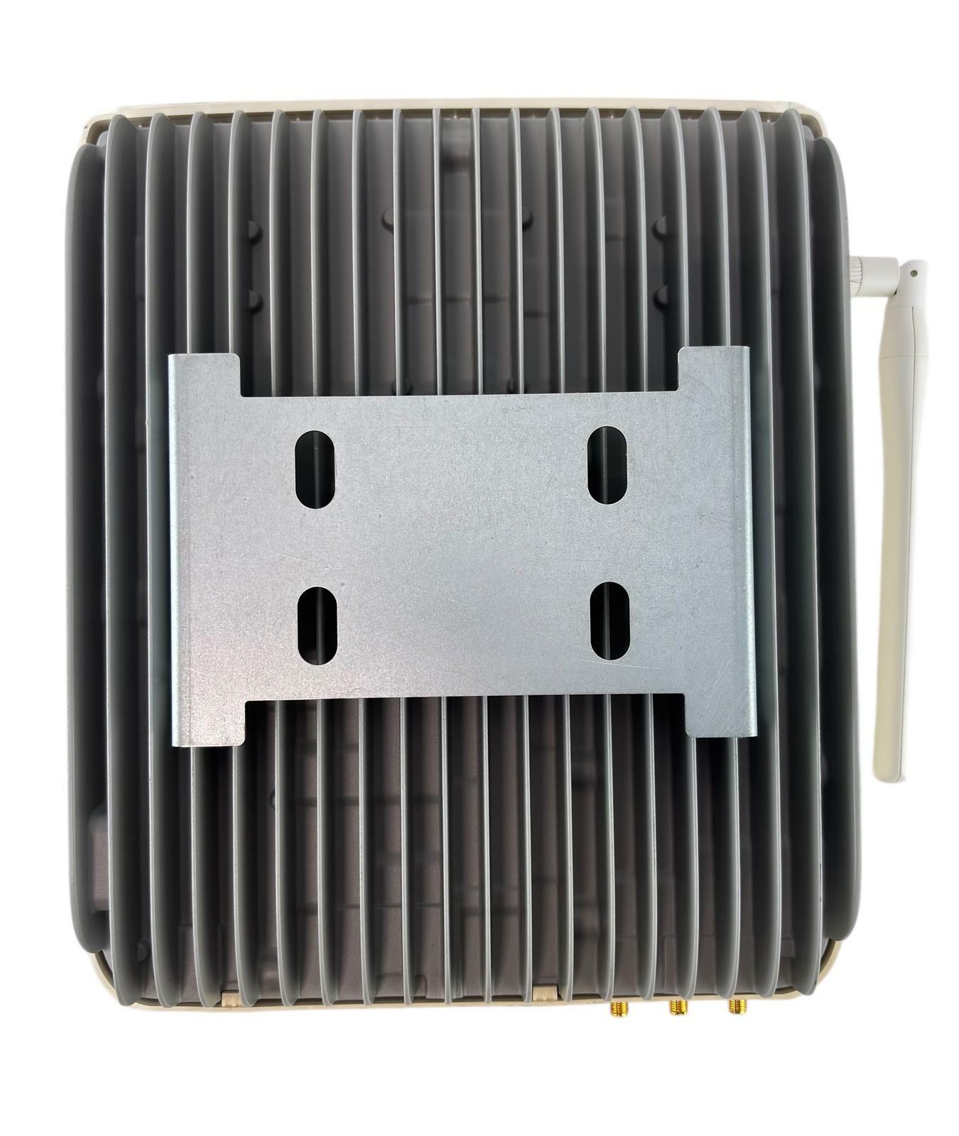 Samsung Verizon SLS-BU102 4G LTE Network Extender Enterprise - No AC