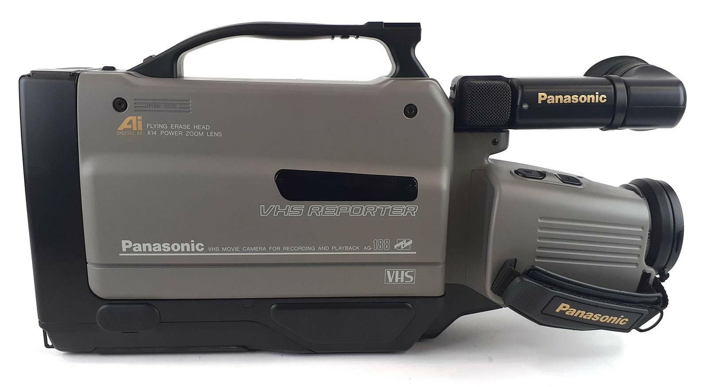 Panasonic AG-188-P VHS Reporter Movie Camcorder w/ Case,  2x Batteries, Light