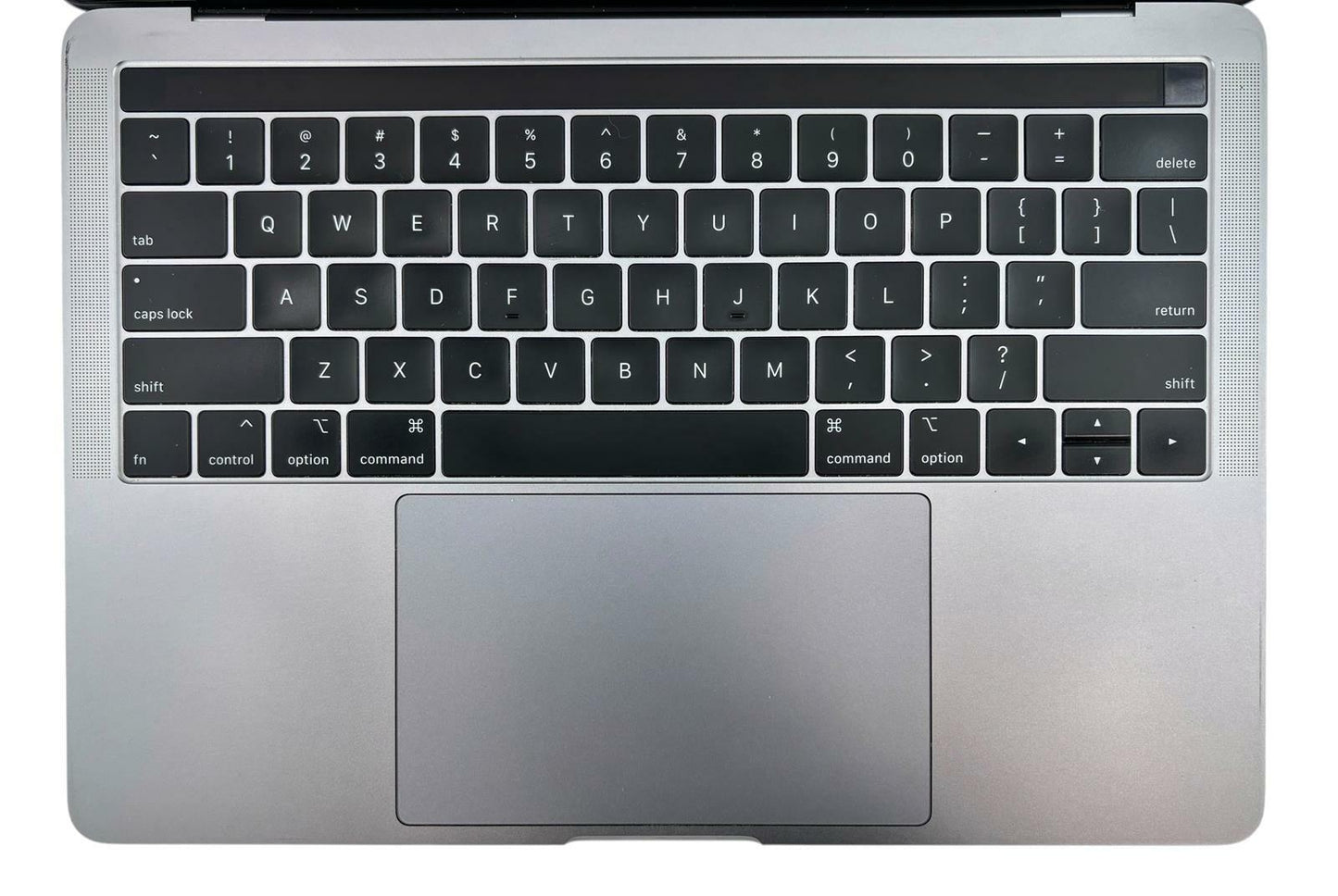 Apple MacBook Pro A1989 2019 2.4GHz Quad i5-8279U 256GB SSD 8GB RAM READ #226822