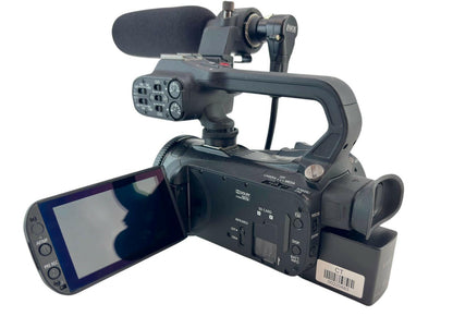 Canon XA35 HD 20x Optical Zoom Digital Camcorder w/ HDU-1 Handle & MC24-ES Mic