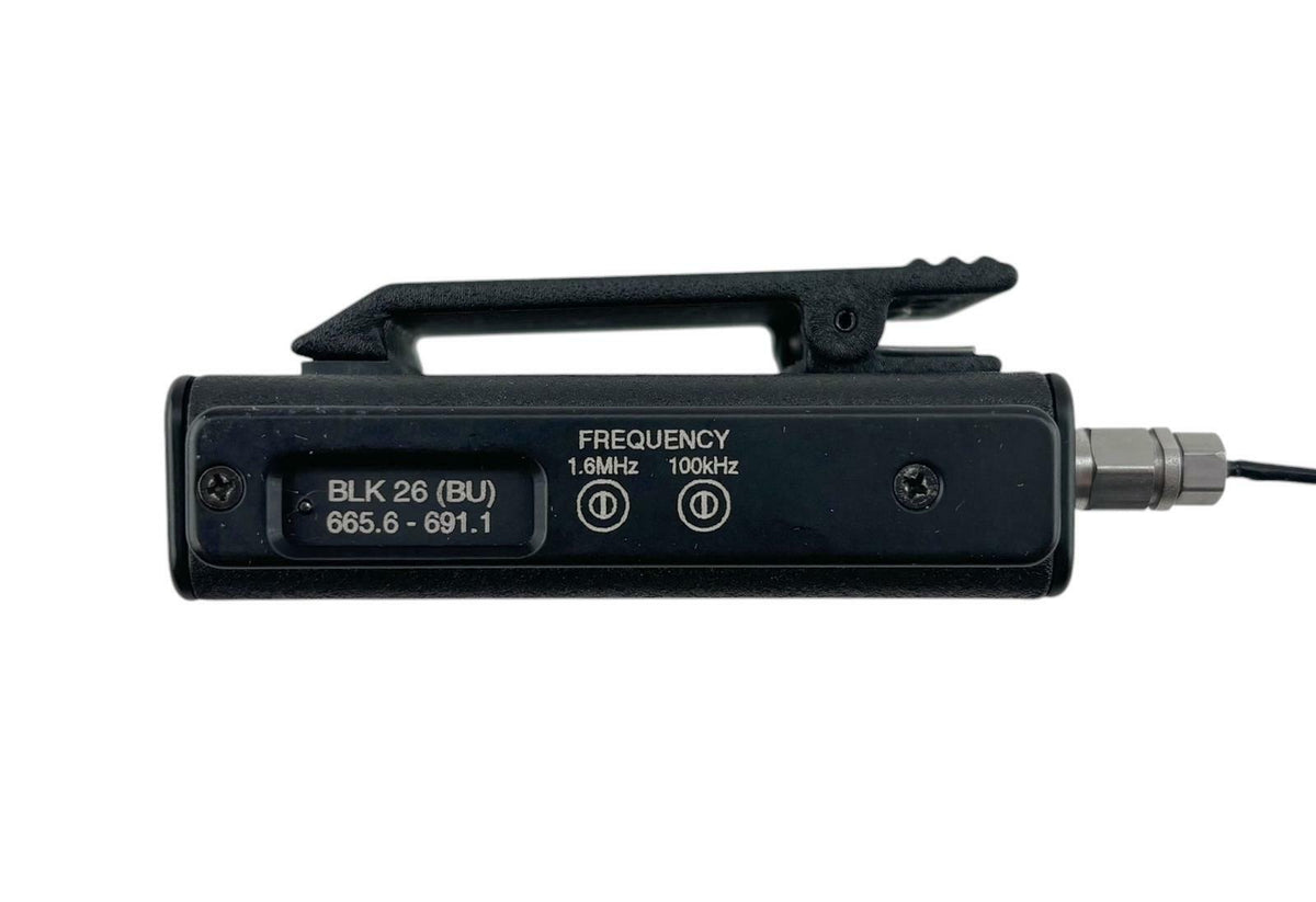 Lectrosonics UM400 Block 26 (Blue) 665.6-691.1 MHz Belt Pack UHF Transmitter