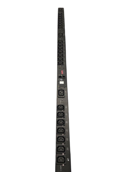 APC AP7940 24-Outlet Switched Rack PDU 200-2008V Power Distribution Unit