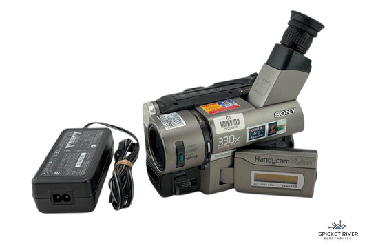 Sony Handycam Vision CCD-TRV43 VideoHi8 330x Digital Zoom Video Camera Recorder