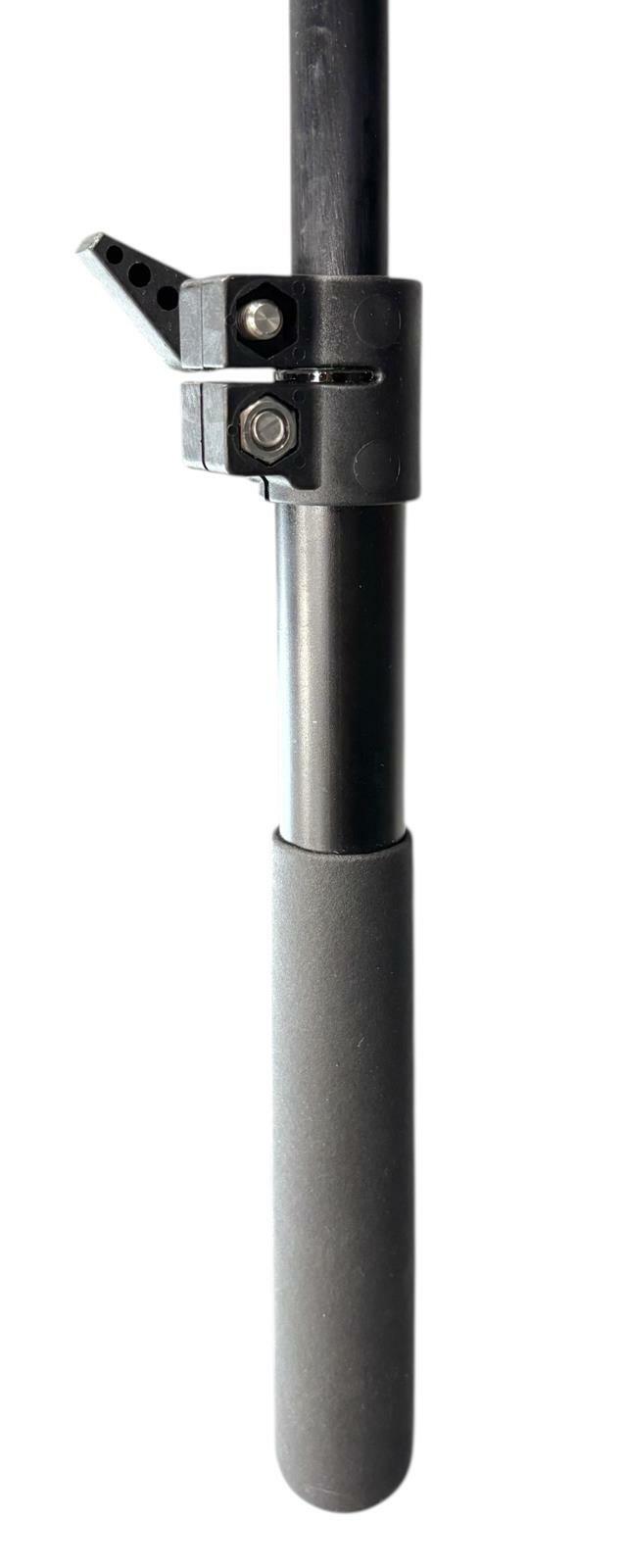 Cartoni Focus 8 FS5502 Fluid Head Ultra-Lite Red Lock Tripod w/ Spreader - READ