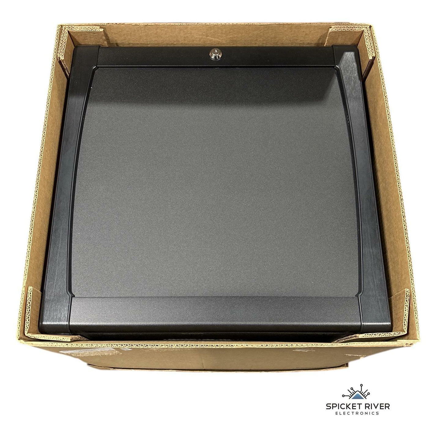 NEW - Chatsworth 11840-724 CUBE-iT Wall-Mount Server Rack 12U 24x24x24 300lb Max