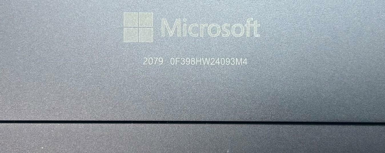 Microsoft Surface Pro 10 2079 Ultra 7 4.9GHz 512GB SSD 16GB RAM - No Keyboard